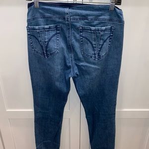 Indigo blue maternity jeans sz8